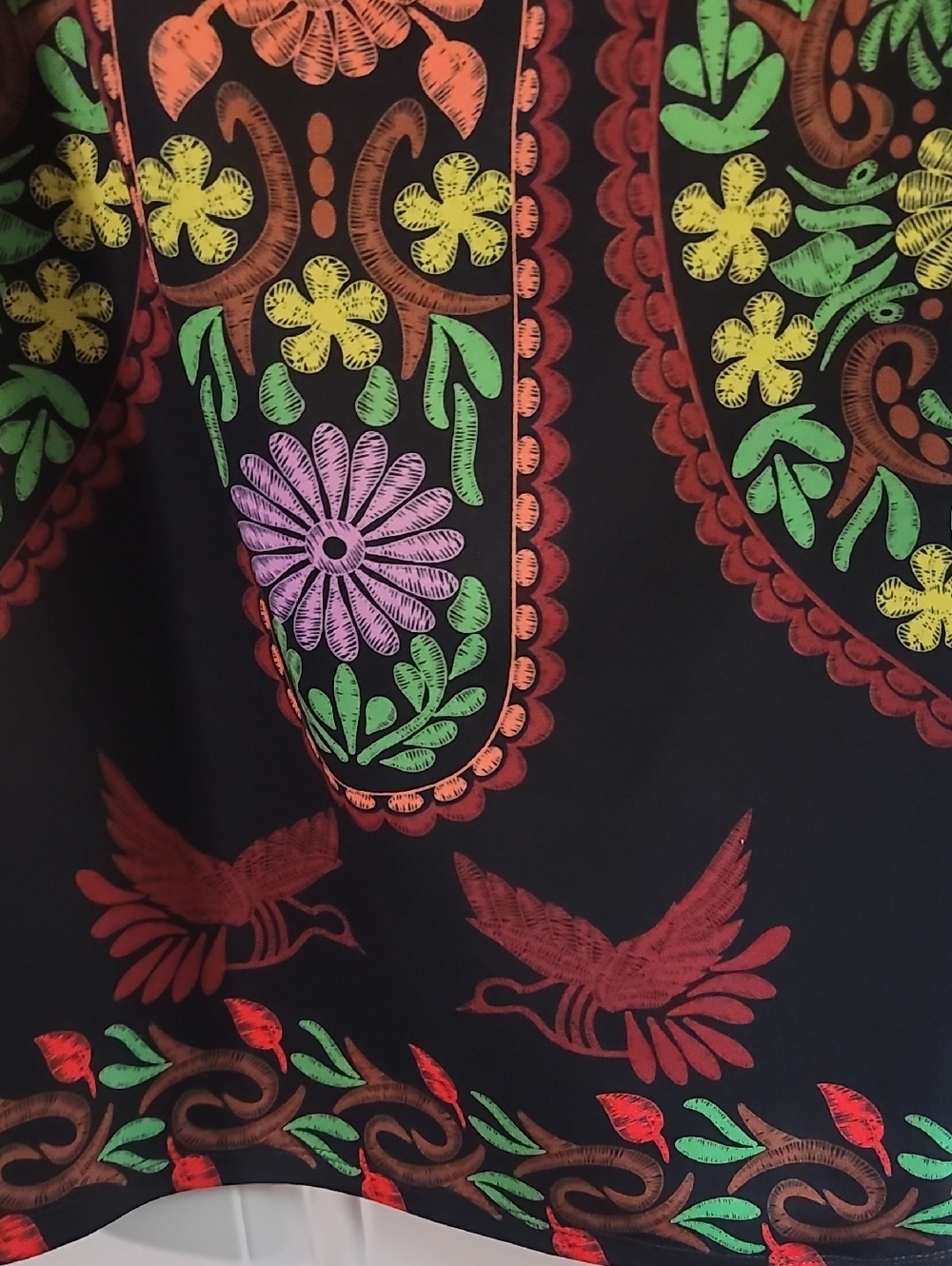 Off-Shoulder Black Floral Embroidered Print Dress - Picture 4 of 6